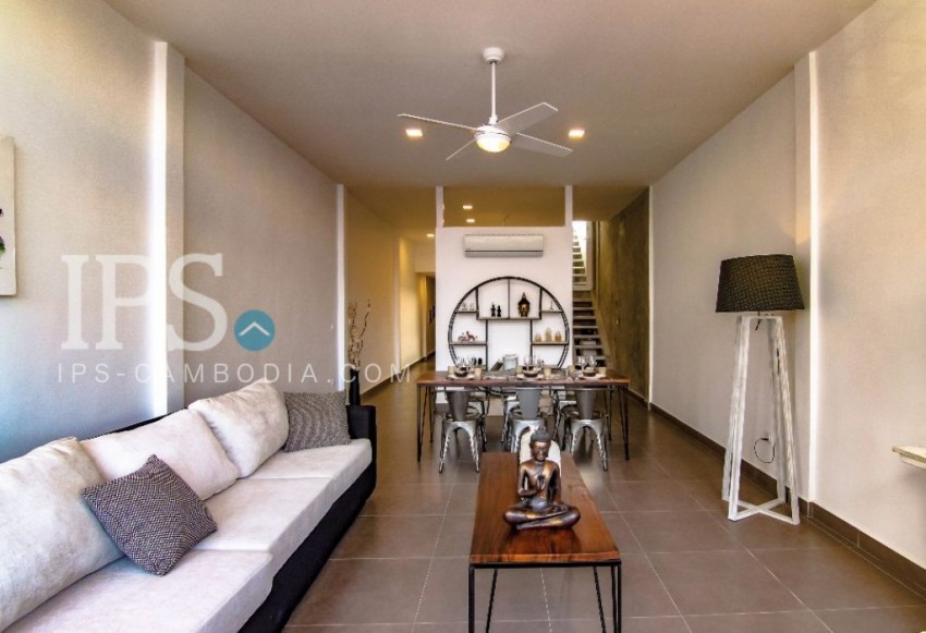 Renovated 4 Bedrooms Apartment For Sale - Ou Ruessei 2, Phnom Penh