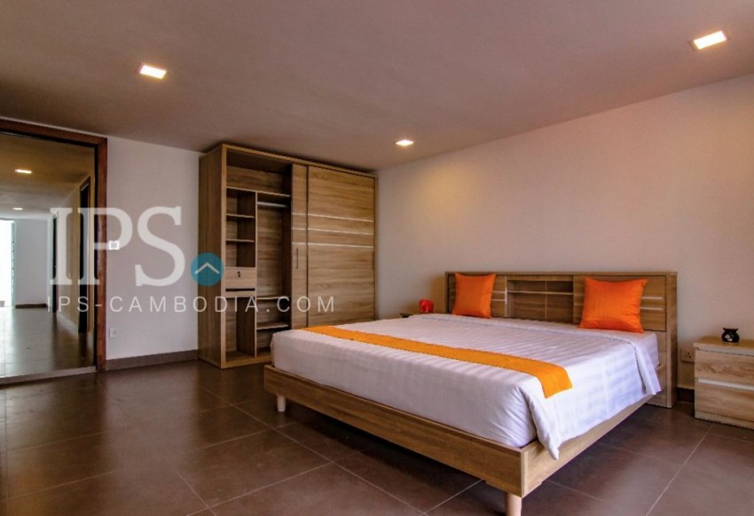 Renovated 4 Bedrooms Apartment For Sale - Ou Ruessei 2, Phnom Penh