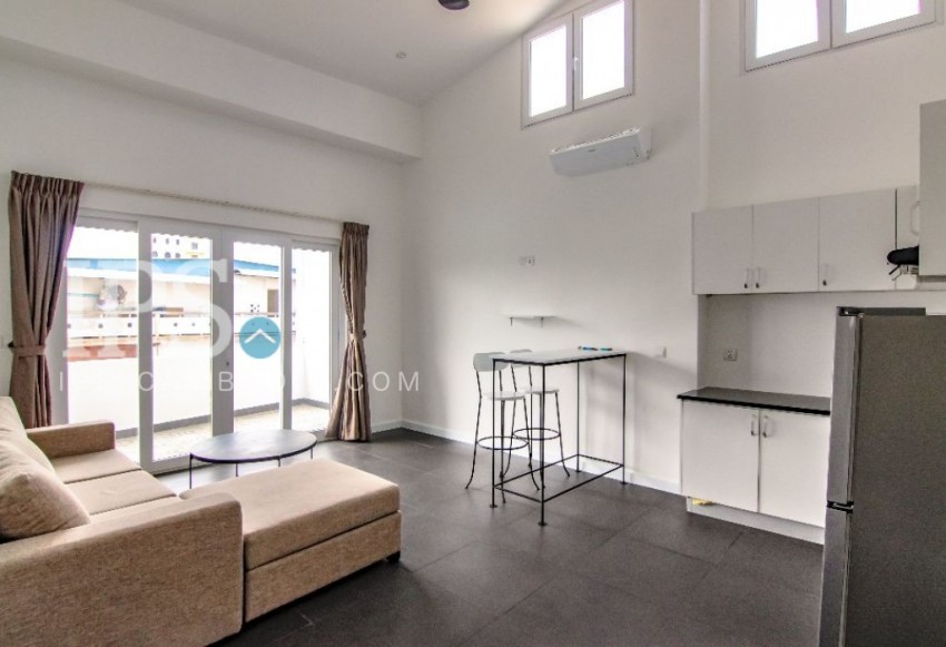 2 Bedroom Renovated Apartment for Rent - Daun Penh, Phnom Penh