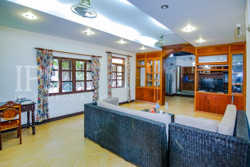 3 Bedroom Apartment for Rent in Boeung Trabek