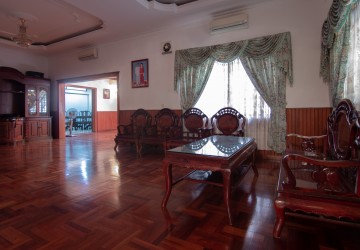 6 Bedroom Commercial  Villa For Rent - Russian Market, Phnom Penh thumbnail