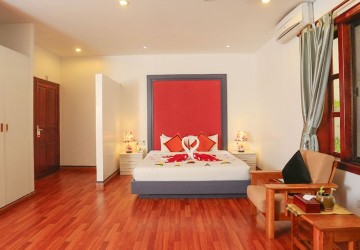 15 Room Hotel For Sale - Svay Dangkum, Siem Reap thumbnail
