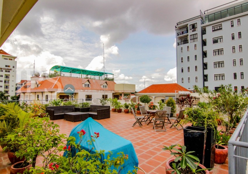 Renovated Duplex 2 Bedroom Apartment For Sale - Srah Chork, Phnom Penh