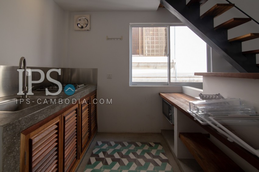 Renovated 2 Bedroom Apartment For Rent -  Beoung Raing, Phnom Penh