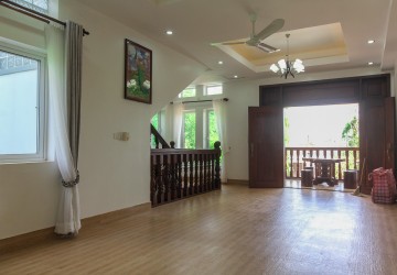 8 Bedroom Villa For Rent - Svay Dangkum, Siem Reap thumbnail