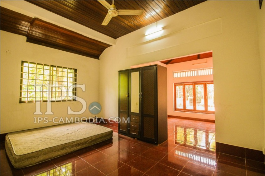 6 Bedroom Villa for Rent in Siem reap