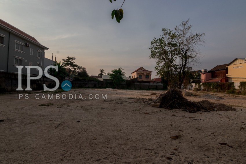   2400 sq.m. Land For Rent - Svay Dangkum, Siem Reap