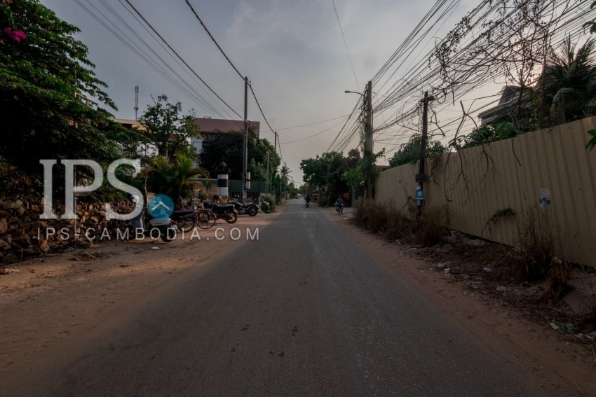   2400 sq.m. Land For Rent - Svay Dangkum, Siem Reap