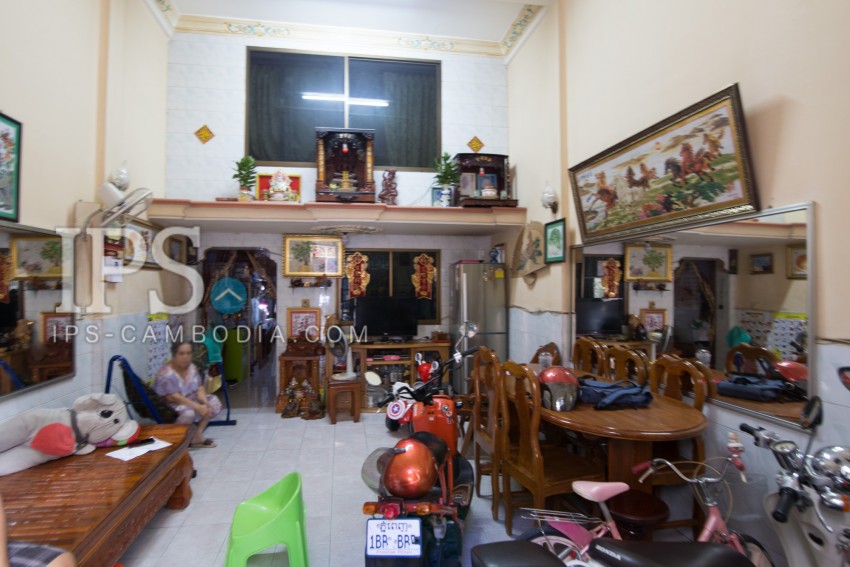 6 Bedroom House  For Sale - Tumnup Teuk, Phnom Penh