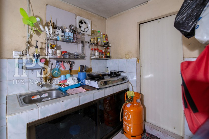 6 Bedroom House  For Sale - Tumnup Teuk, Phnom Penh