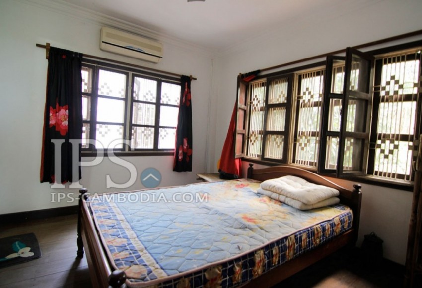 3 Bedroom Flat For in Beong Tra Bek- Phnom Penh
