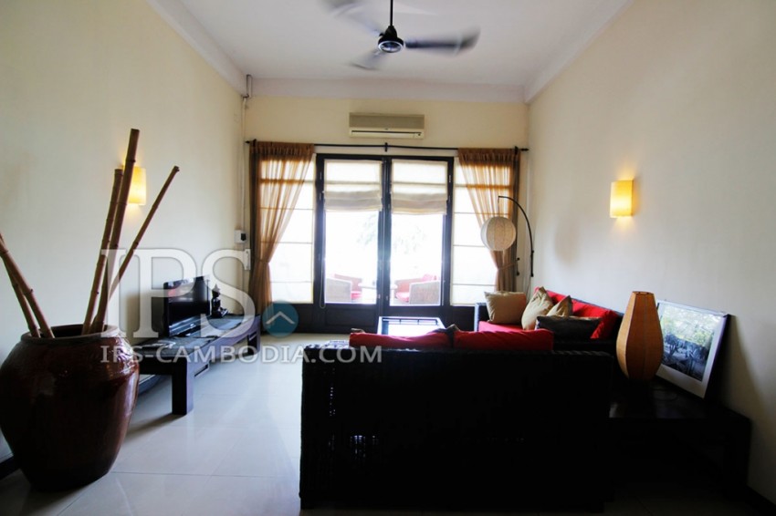 2 Bedroom Renovated Apartment for Rent in Psar Chas, Phnom Penh