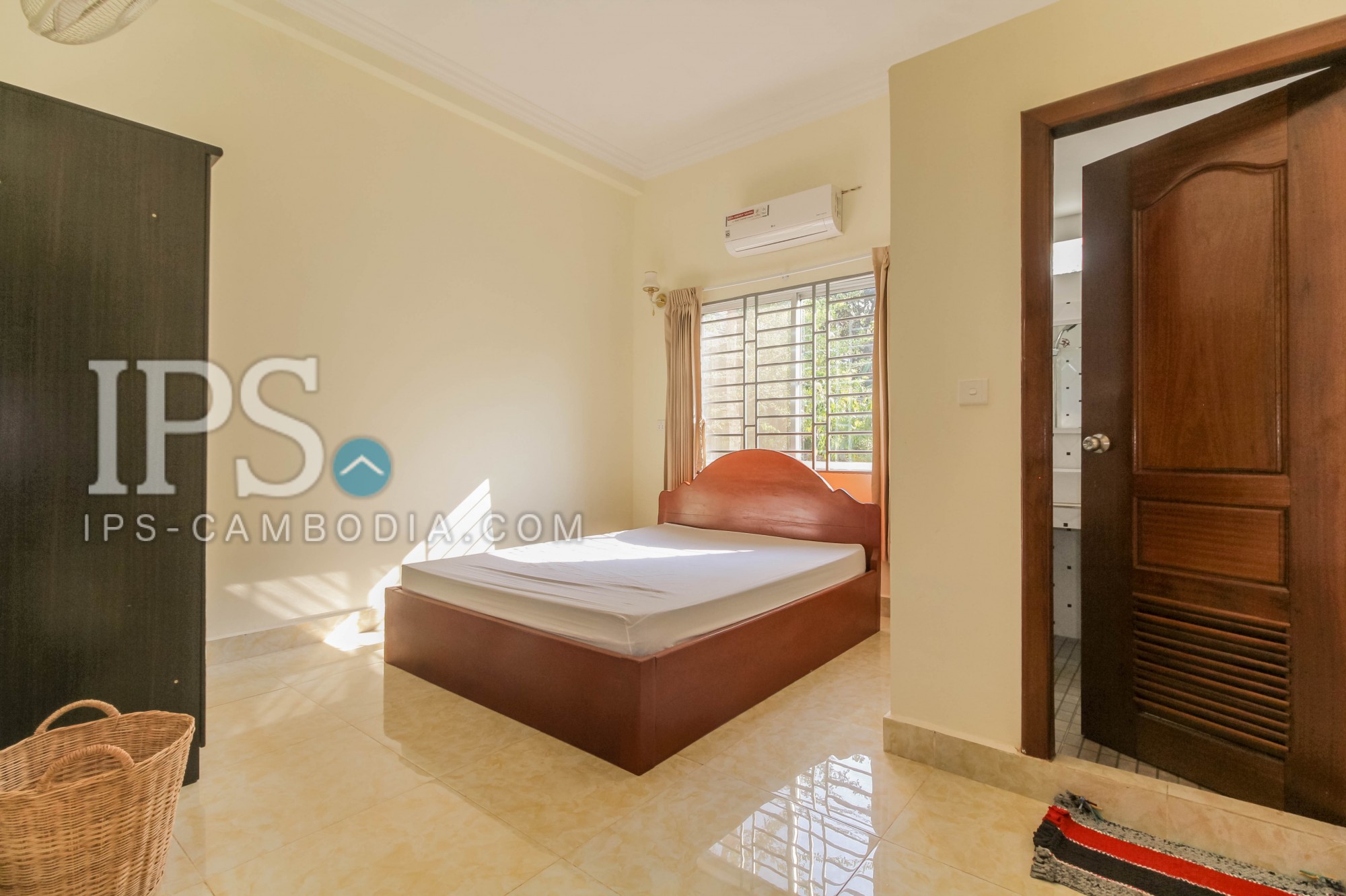 3 Bedroom House For Rent - Slor Kram, Siem Reap - Image 8