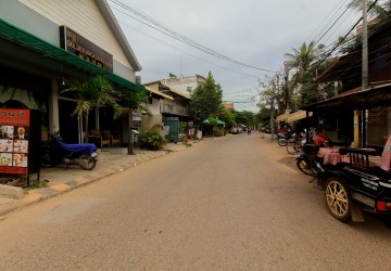 2 Bedroom House For Sale - Night Market Area, Siem Reap thumbnail