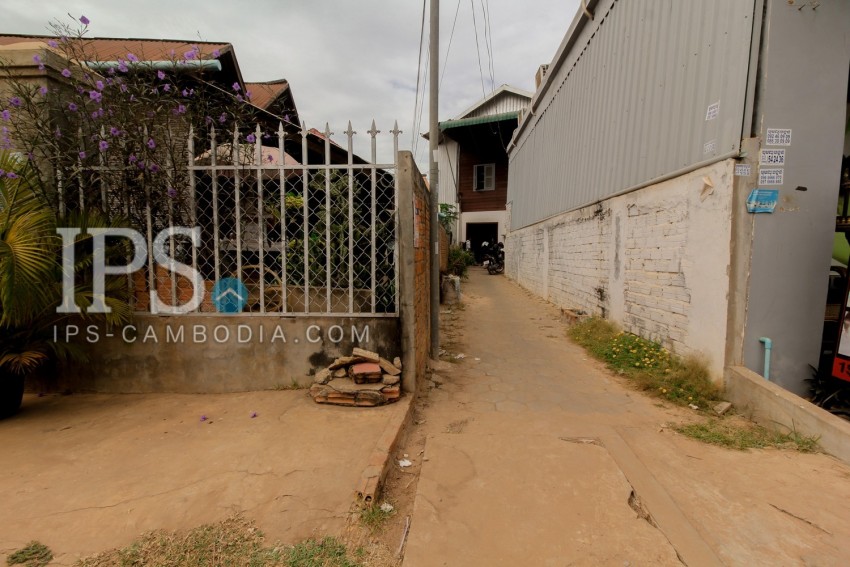 2 Bedroom House For Sale - Night Market Area, Siem Reap