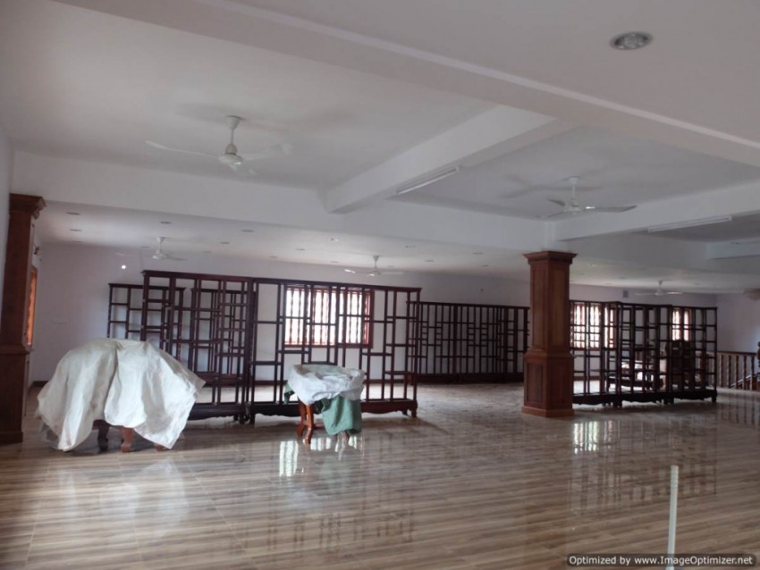 Commercial Building with Apartments for Rent in Siem Reap - National Museum