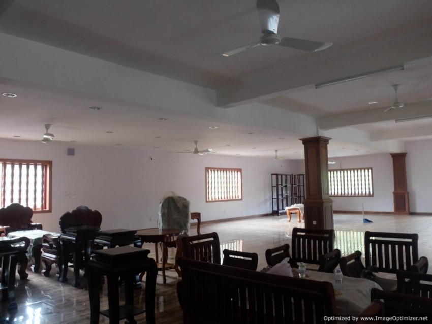 Commercial Building with Apartments for Rent in Siem Reap - National Museum