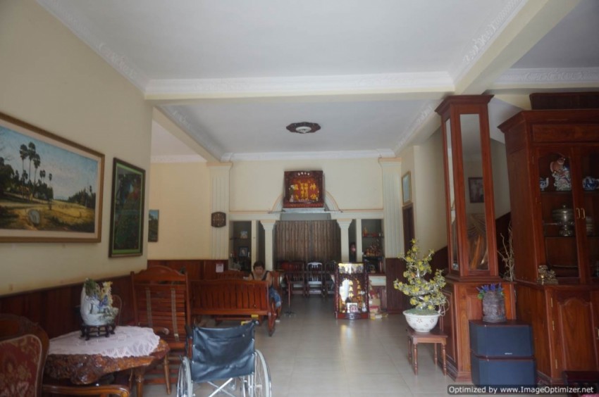 6 Bedroom Villa for Sale in Siem Reap - Sala Kamruek