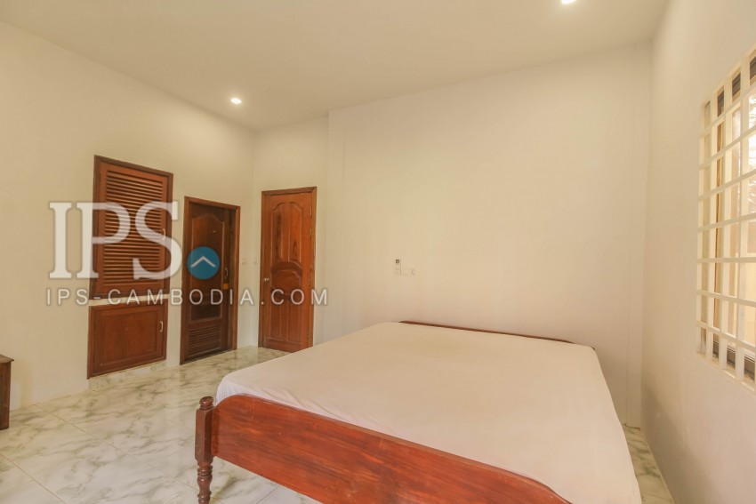 4 Bedroom Wooden House For Rent - Svay Dangkum, Siem Reap
