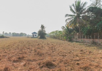 6,200 sq.m Land For Sale  near Siem Reap Airport, Siem Reap thumbnail