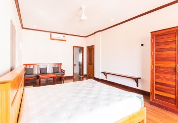 2 Bedroom Apartment For Rent - Svay Dangkum, Siem Reap thumbnail