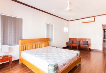 2 Bedroom Apartment For Rent - Svay Dangkum, Siem Reap thumbnail