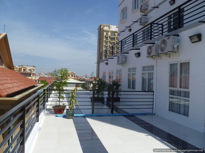 1 Bedroom Apartment in Toul Tom Poung