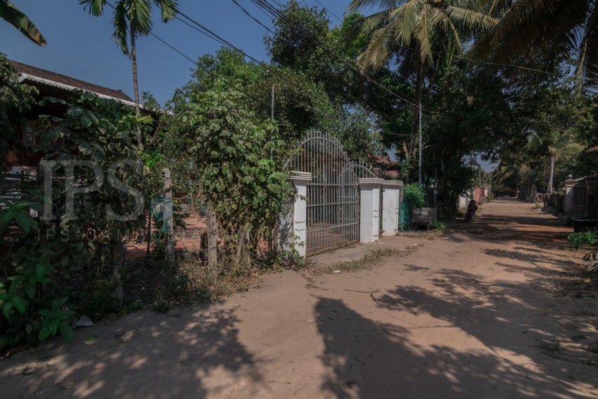 2 Bedroom House  For Sale - Slor Kram, Siem Reap