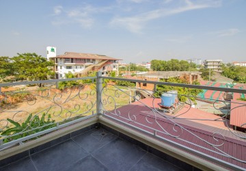 2 Bedroom Apartment For Rent - Teuk Thla, Phnom Penh thumbnail