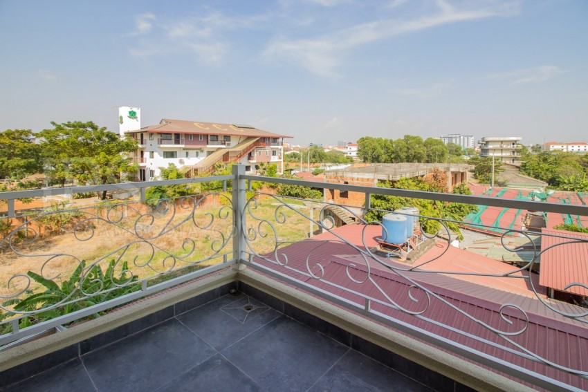 2 Bedroom Apartment For Rent - Teuk Thla, Phnom Penh