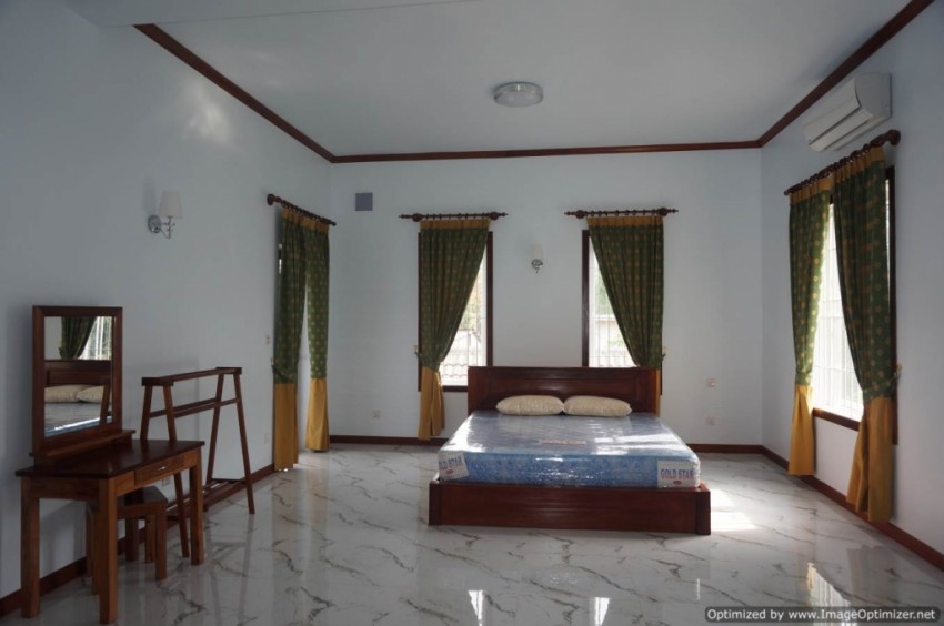 5 Bedroom Villa for Rent in Siem Reap - Slor Kram