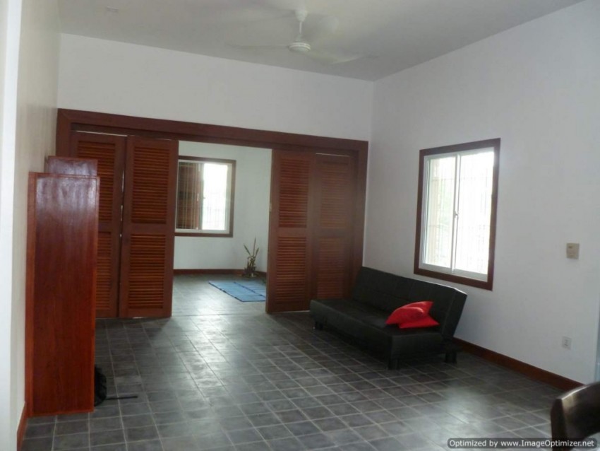 Renovated 1 Bedroom Apartment For Rent - BKK1, Phnom Penh