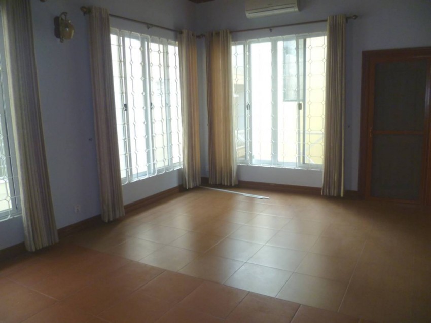 3 Bedroom Villa For Rent - Boeung Kak 2, Toul Kork, Phnom Penh