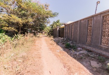 812 sq.m Land For Sale - Svay Dangkum, Siem Reap thumbnail