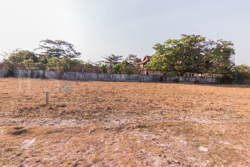 798 sq.m Land For Sale - Svay Dangkum, Siem Reap