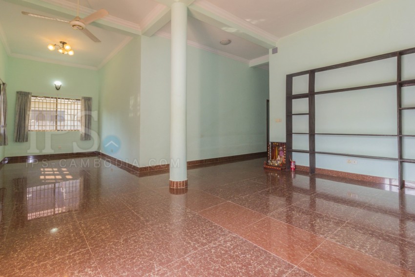 5 Bedroom Villa For Rent - Slor Kram, Siem Reap