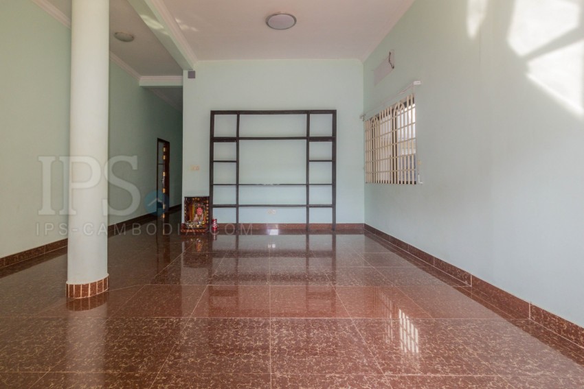 5 Bedroom Villa For Rent - Slor Kram, Siem Reap