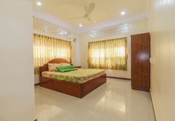 4 Bedroom Villa For Rent - Slor Kram, Siem Reap thumbnail