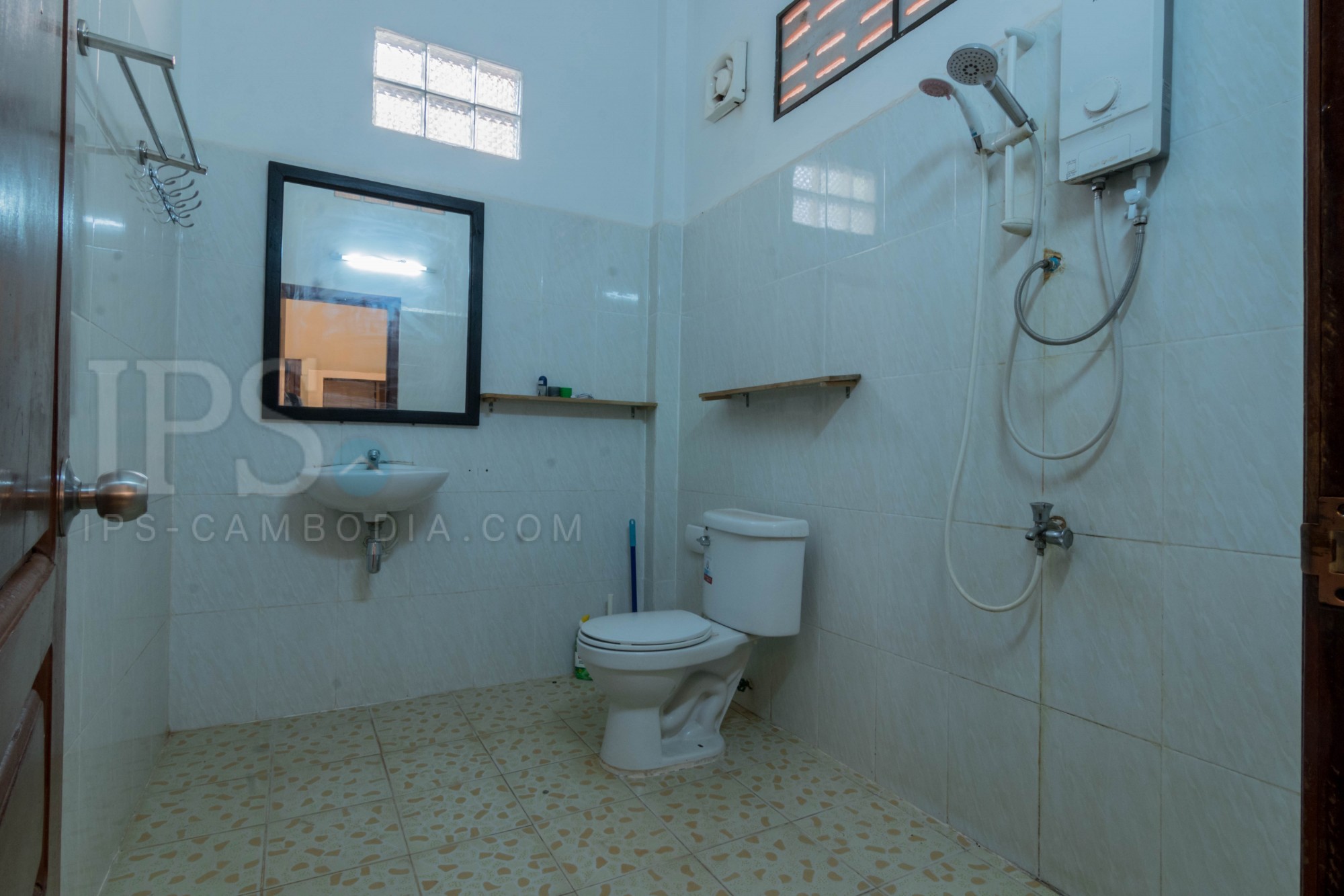 2  Bedroom House For Rent - Sala Kamreuk, Siem Reap - Image 12
