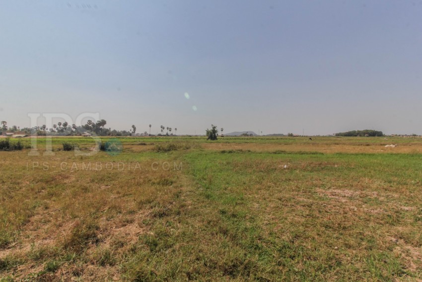 2,700 sq.m. Land For Sale - Svay Dangkum, Siem Reap