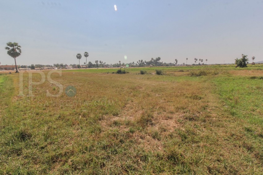 2,700 sq.m. Land For Sale - Svay Dangkum, Siem Reap