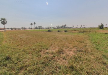 2,700 sq.m. Land For Sale - Svay Dangkum, Siem Reap thumbnail