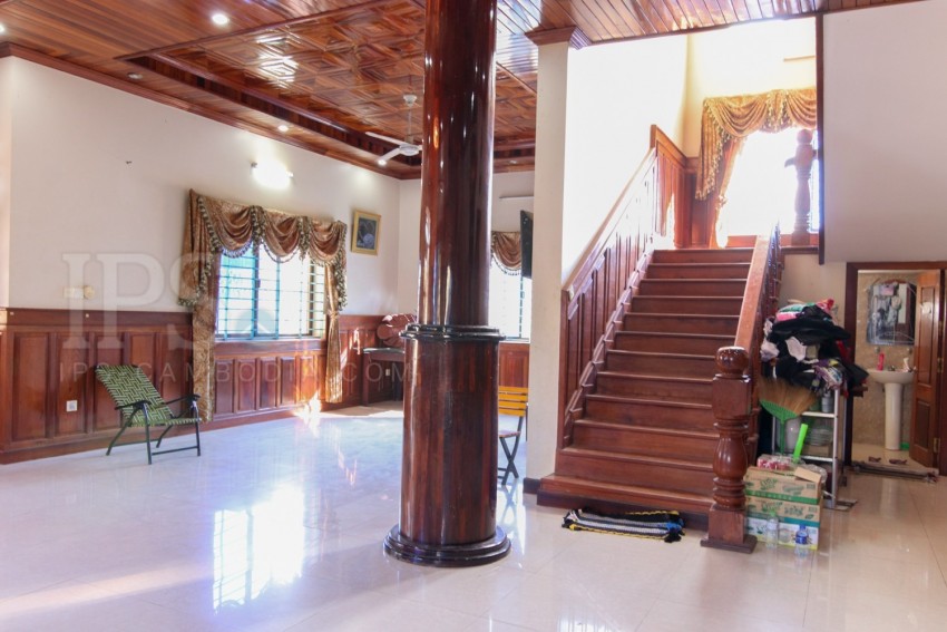 4 Bedroom Villa For Rent - Slor Kram, Siem Reap