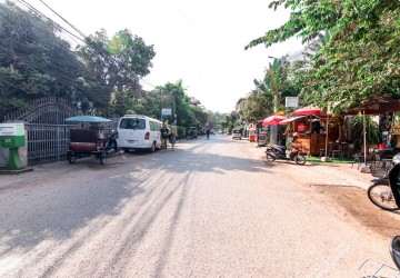 5 Bedroom  House For Sale - Wat Bo, Siem Reap thumbnail