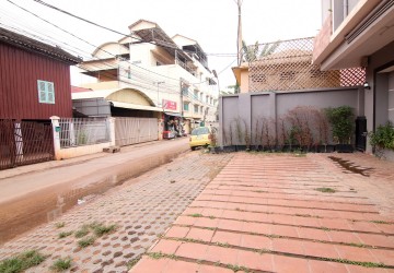 15 Units Apartment Building For Rent - Slor Kram, Siem Reap thumbnail