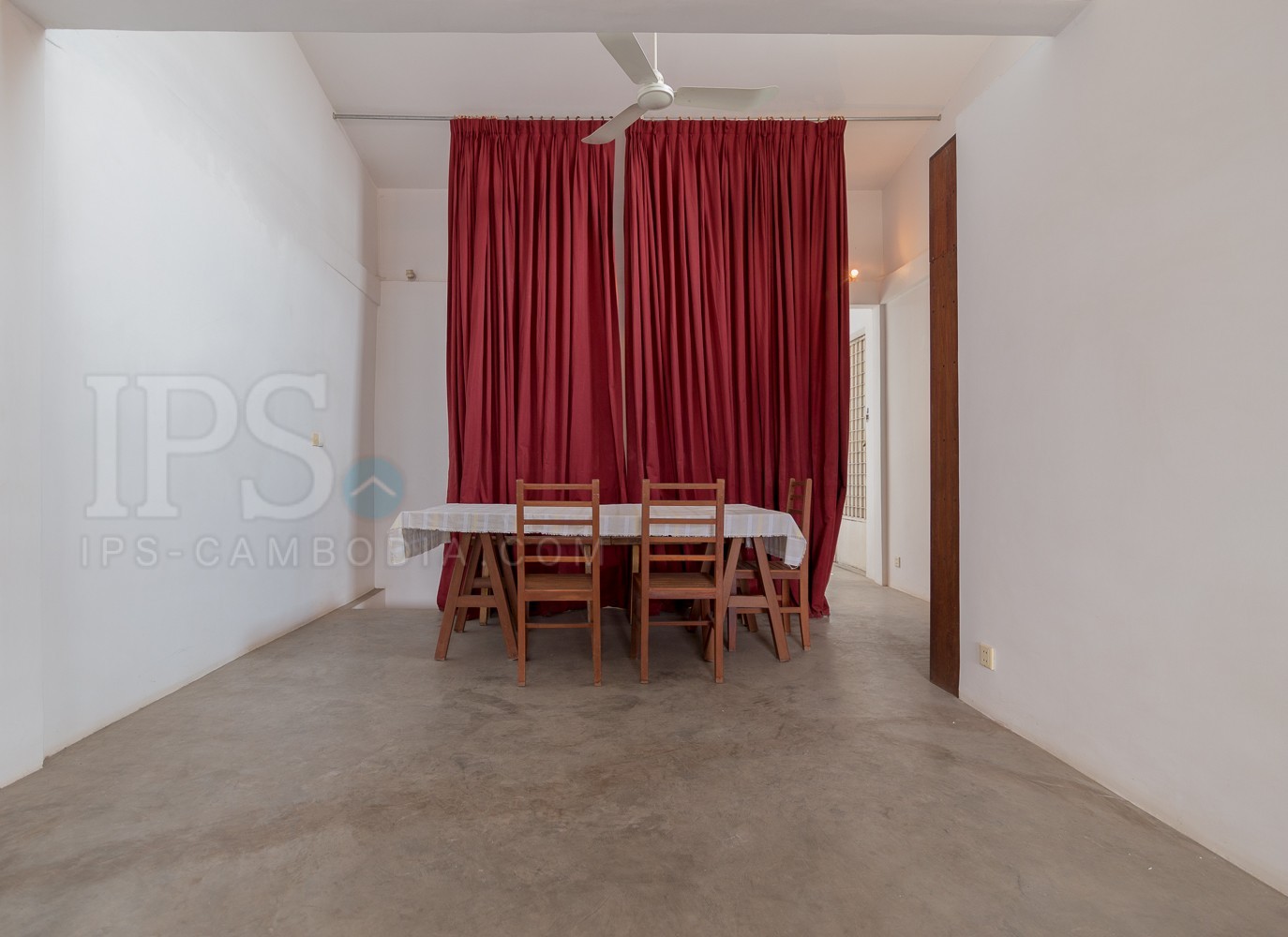 Renovated 3 Bedroom Apartment For Rent - Phsar Chas, Phnom Penh - Image 5 Renovated 3 Bedroom Apartment For Rent - Phsar Chas, Phnom Penh - Image 5