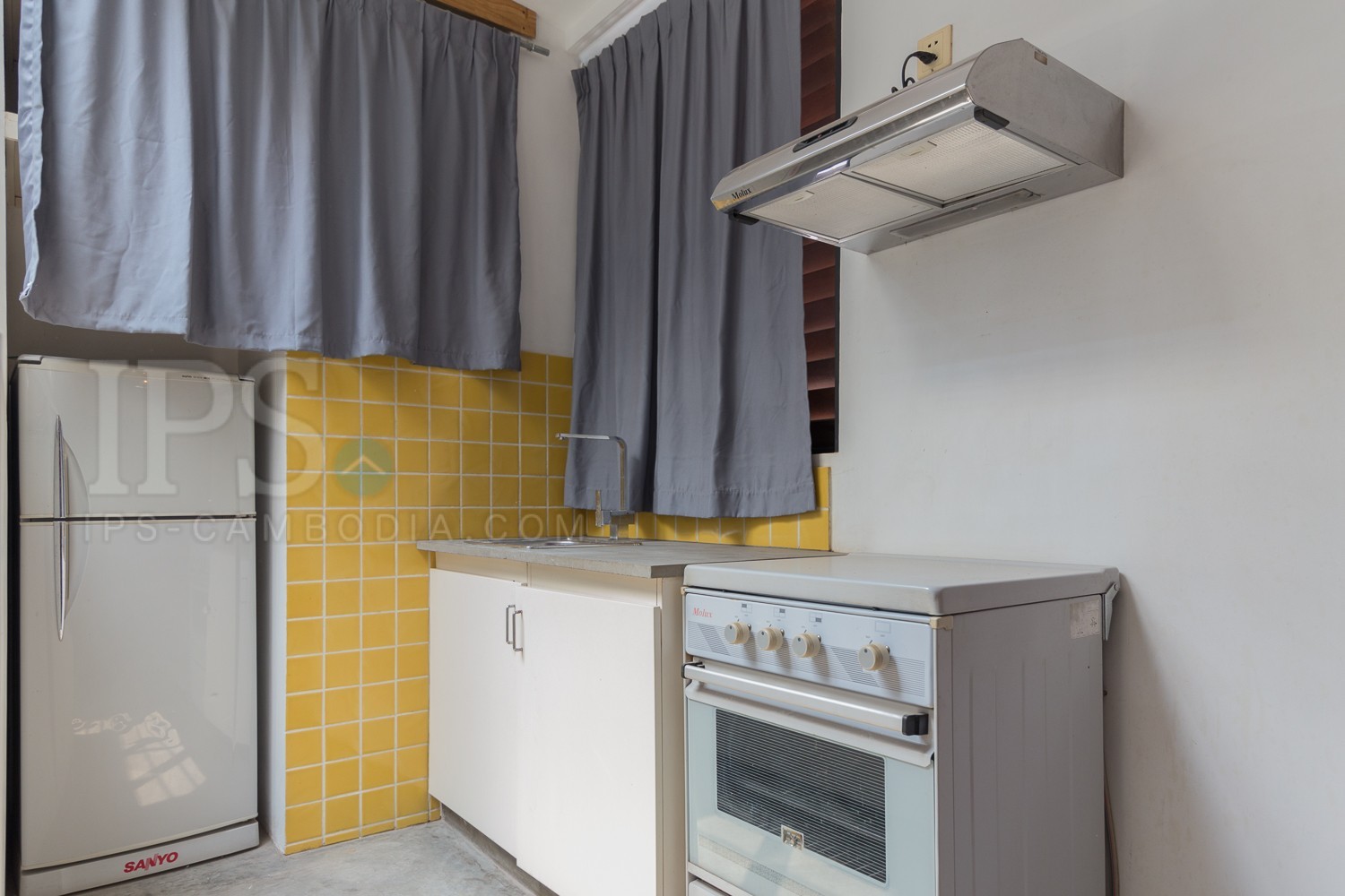 Renovated 3 Bedroom Apartment For Rent - Phsar Chas, Phnom Penh - Image 6 Renovated 3 Bedroom Apartment For Rent - Phsar Chas, Phnom Penh - Image 6