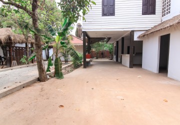 5 Room Shophouse For Rent - Svay Dangkum, Siem Reap thumbnail