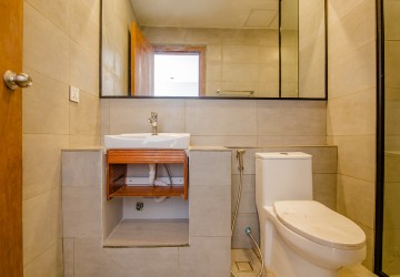 Studio Apartment For Rent - Tonle Bassac, Phnom Penh thumbnail