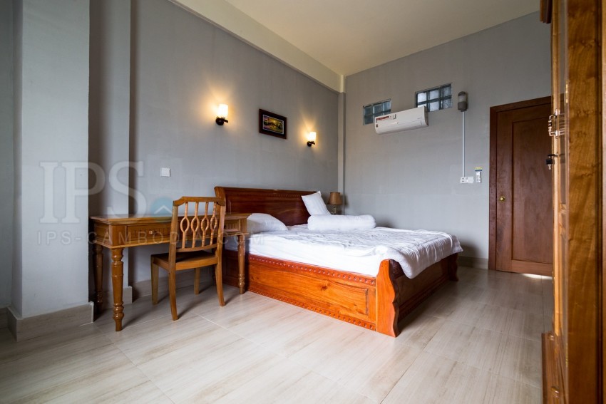 1 Bedroom Renovated Apartment For Rent - Tonle Bassac, Phnom Penh